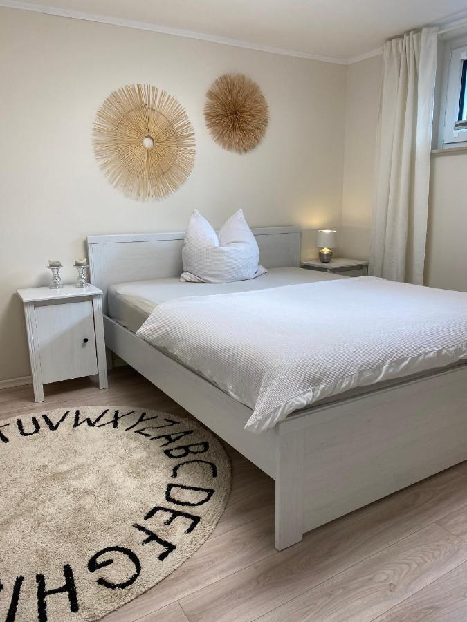 Stylische Wohnung In Ruhiger Lage, Sehr Messenah Laatzen Eksteriør bilde